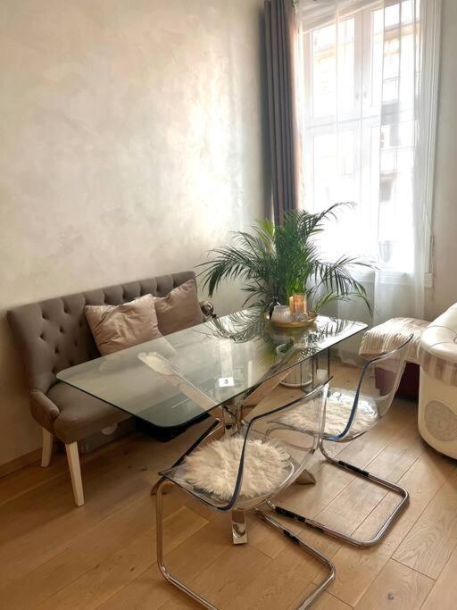 Royal Neighbourhood Elegant Flat In Central 오슬로 외부 사진